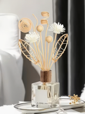 12pcs Elegant Beige and White Dried Flower Reed Diffuser Set with Wooden Sticks