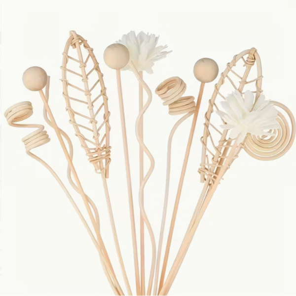 12pcs Elegant Beige and White Dried Flower Reed Diffuser Set with Wooden Sticks